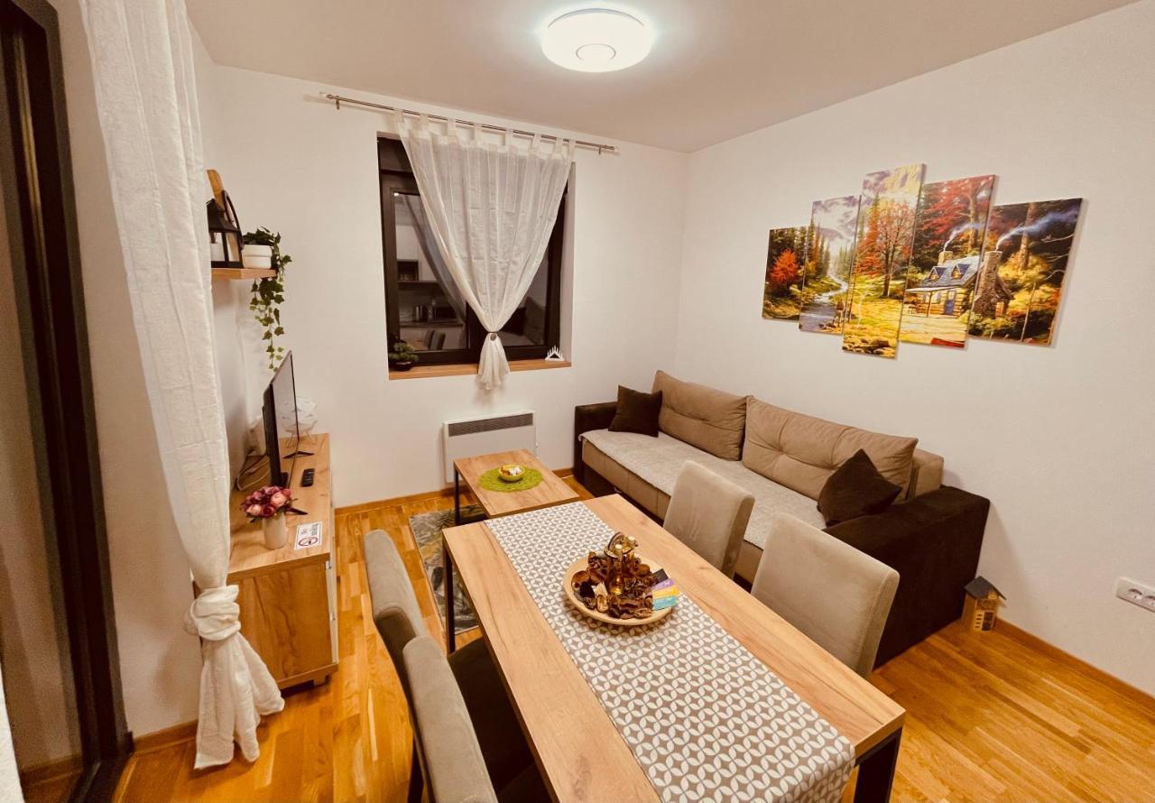 Lux Apartmani Vojinovic Zlatibor Exterior photo